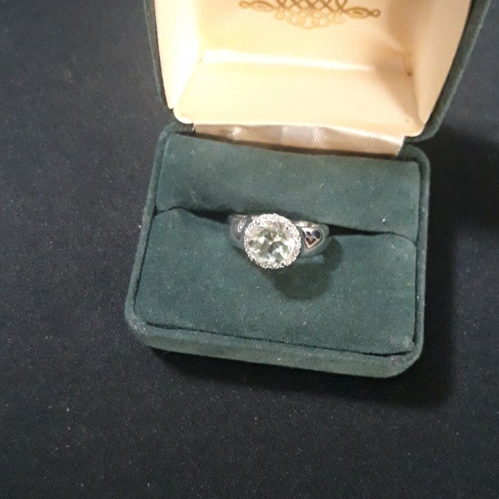 Genuine Green Amethyst Ring .925 Sterling Silver sz 6